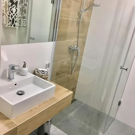 Apartament New In Downtown /parking